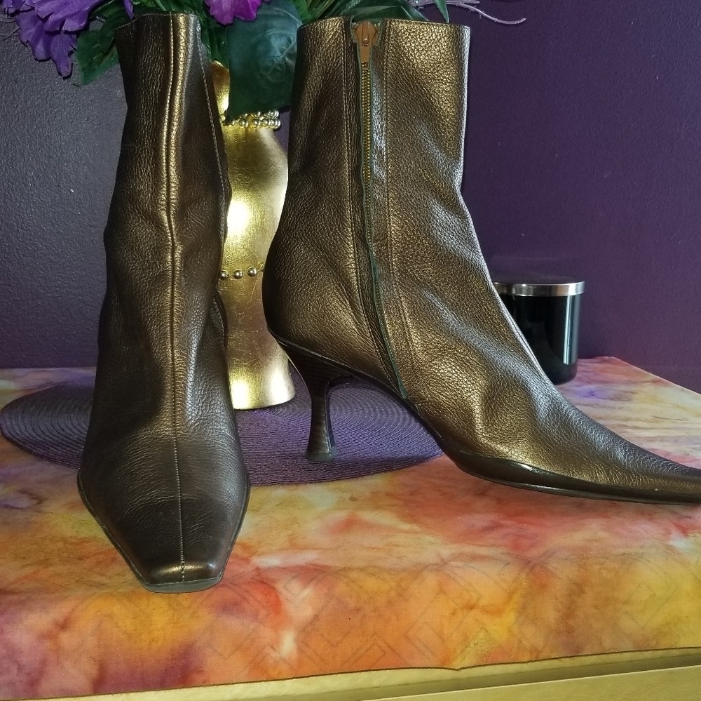 leather boots